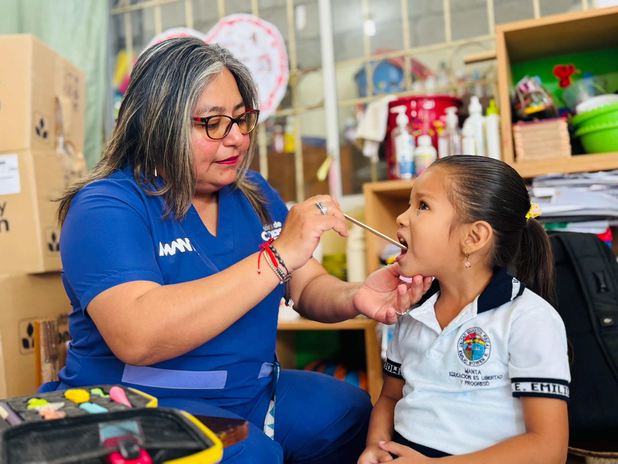 Programas sociales en Manta: salud, infancia y atención directa a quienes más lo necesitan